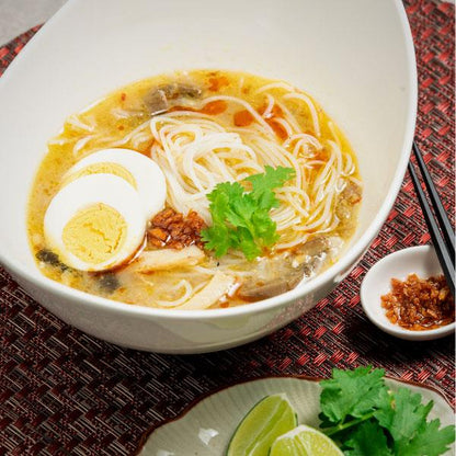 Myanmar Mohinga with Upcycled Banana Stem